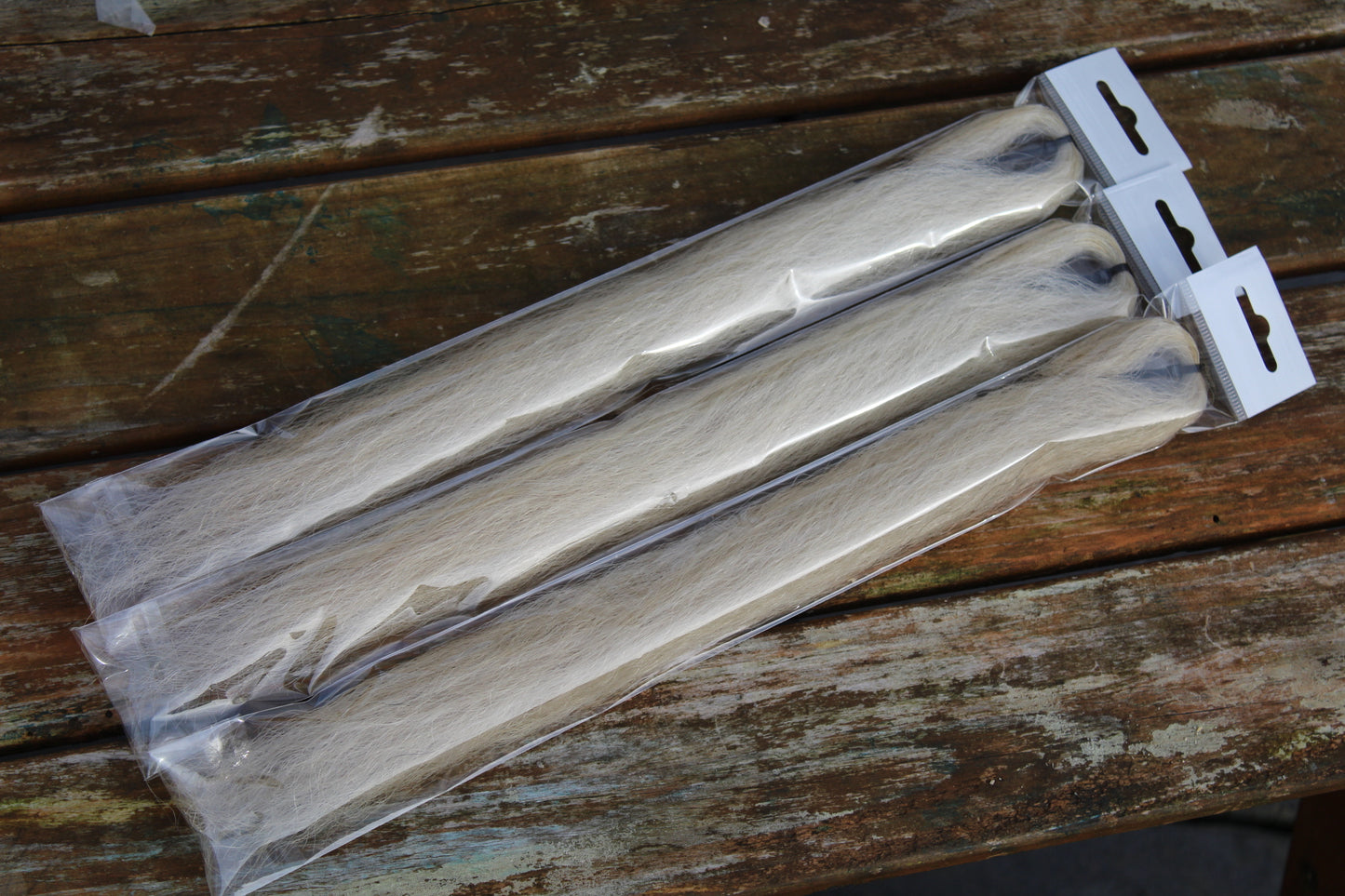 Yakety Yak hair - Natural white