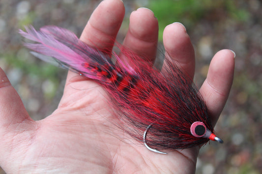 Bucktail Brush Fly #5/0 SA270 -Black Red