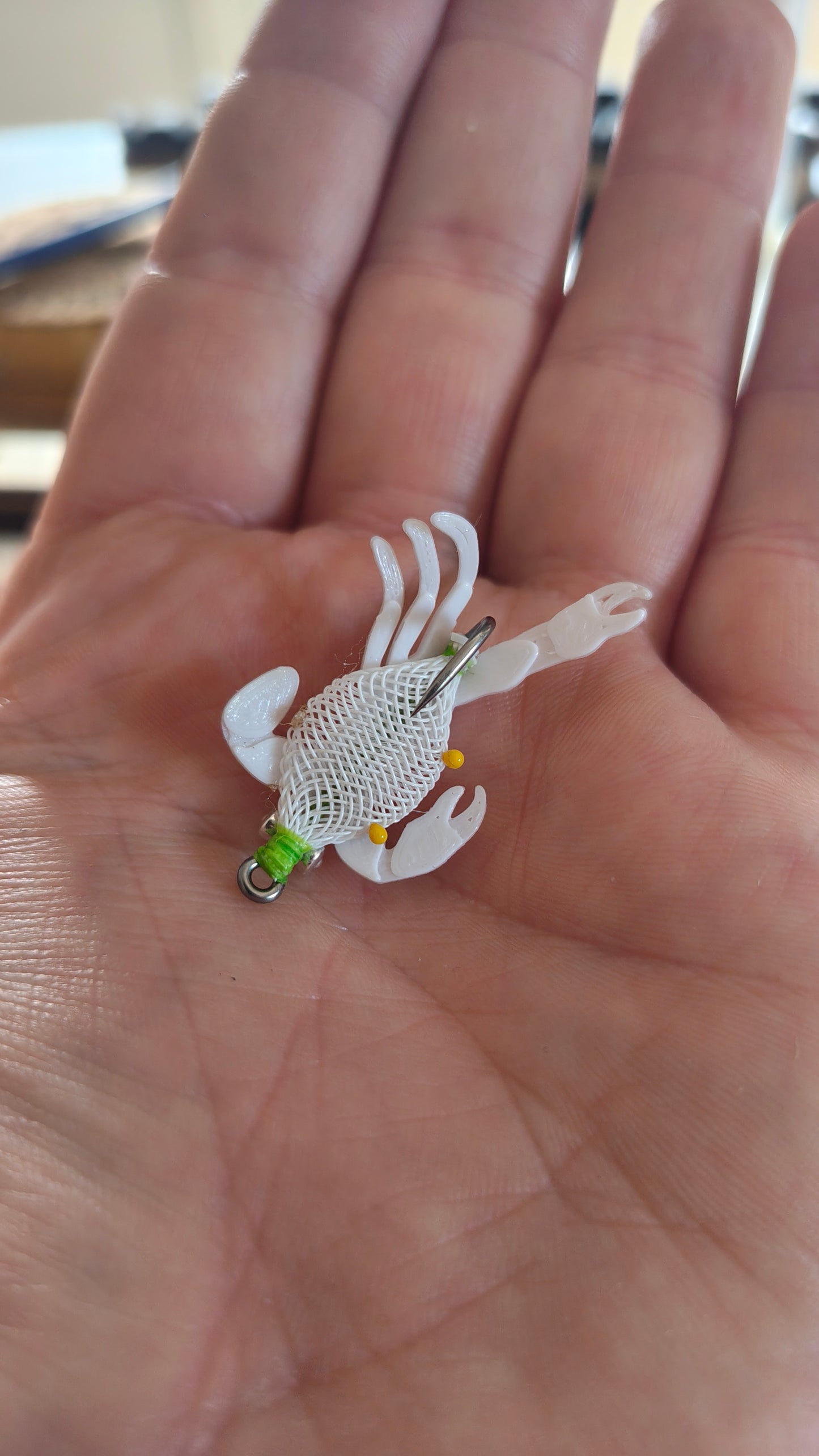 Dabbing crab